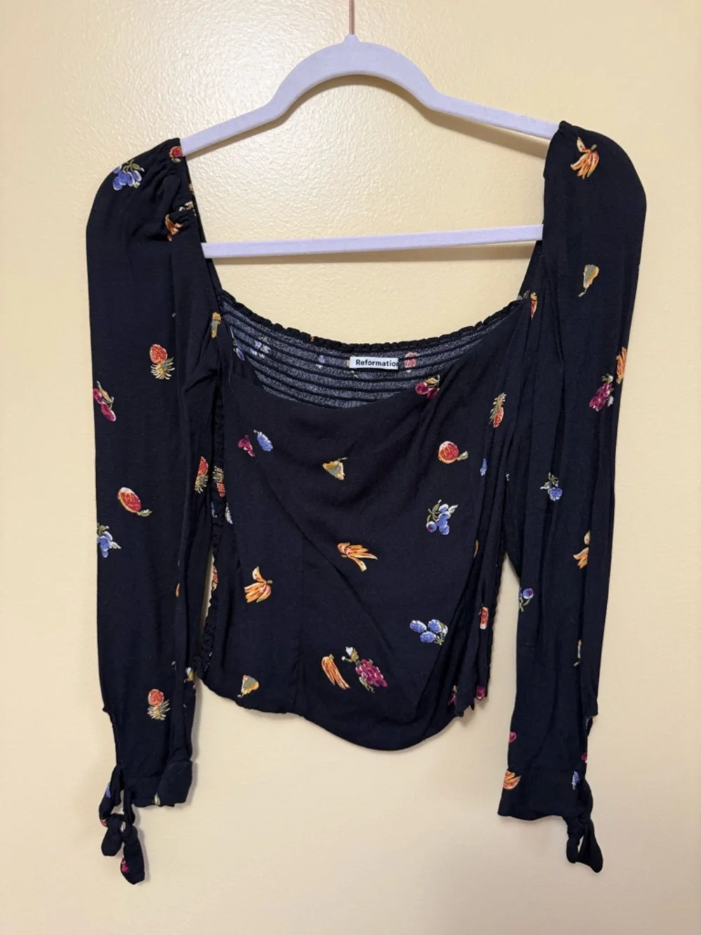 Reformation top - Picture 1 of 4